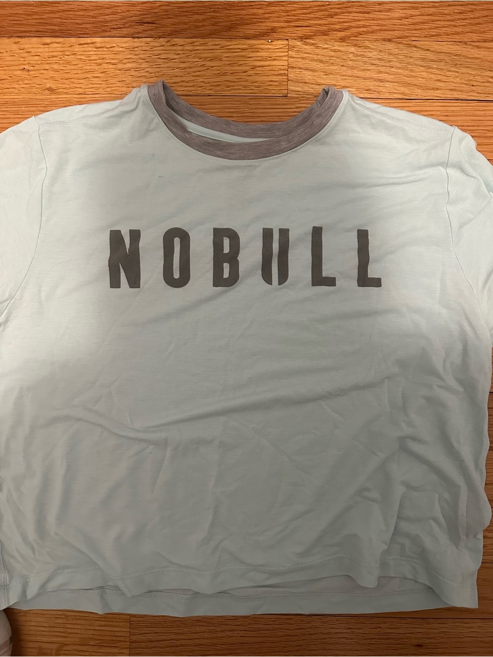 NOBULL mint green Short Sleeve Logo Tee with Gray Trim
